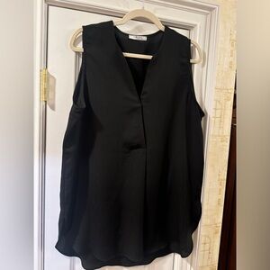 Piazza Italia large black top